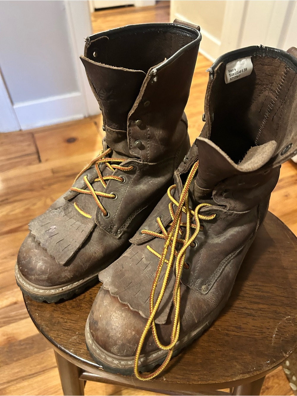Carolina Men's 8" Waterproof Steel Toe Logger Sz 9.5 Work Boots Roer Kiltie